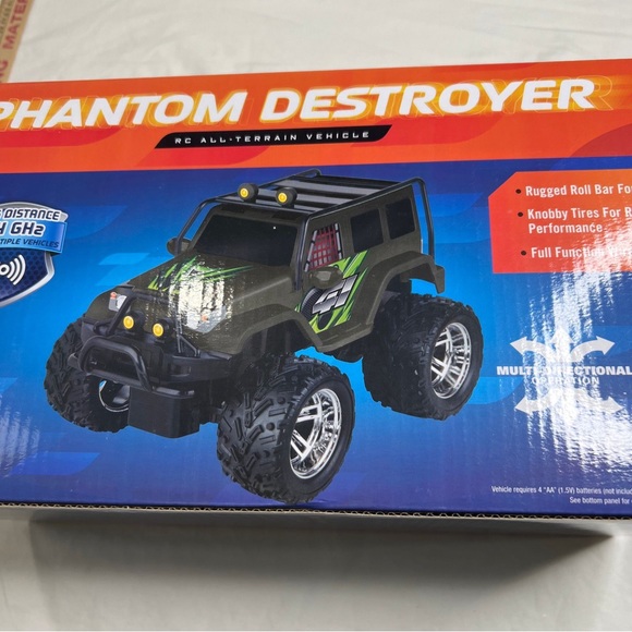 REMOTE CONTROL ALL TERRAIN VEHICLE-PHANTOM DESTROYER!WIRELESS NEW L051223 - Picture 4 of 6